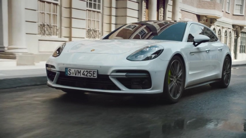 PORSCHE PANAMERA E-HYBRID